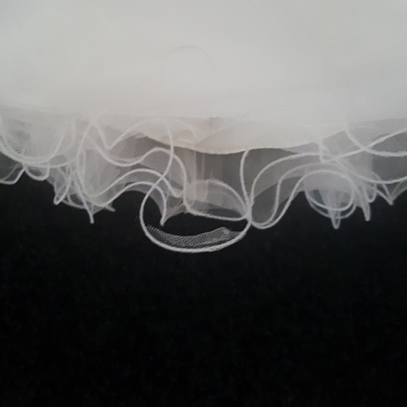 Girl's Dress - Picture 6 of 12